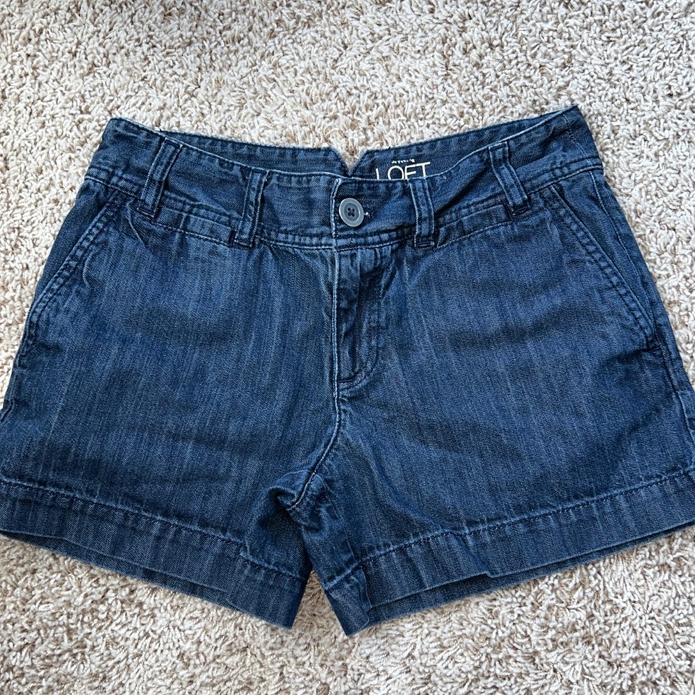 Loft Size 2, like new!